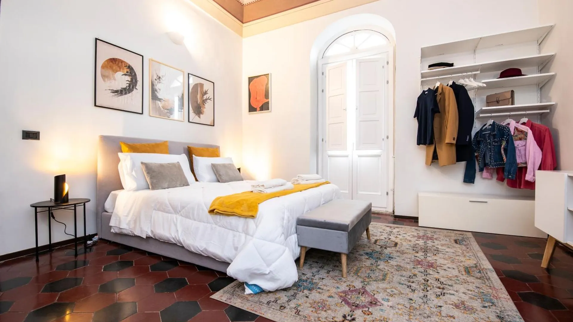 Sassari Apartments - Levante 0*,  Italy